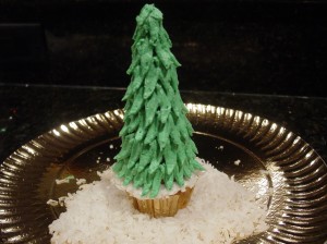 waffe cone Christmas tree cupcake