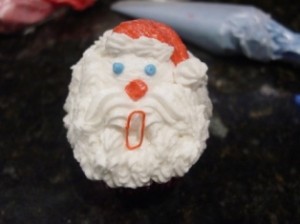 Santa Face Cupcake