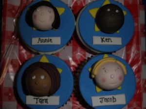 Fondant Cupcakes with Fondant Faces