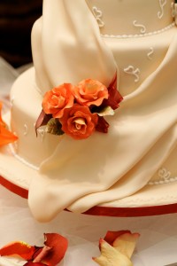 fondant wedding cake