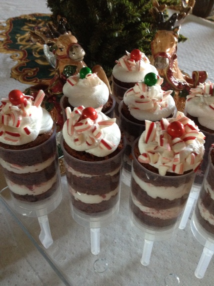 peppermint push pop cakes on display